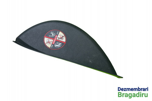 Capac lateral bord stanga Renault Megane 3 [2008 - 2014] Hatchback 5-usi 1.5 dCi MT (86 hp)