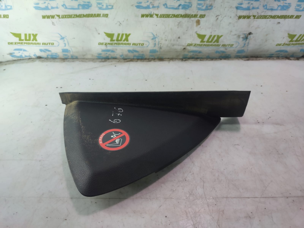 Capac lateral plansa bord dreapta bm51-a044c60 Ford Focus 3 [facelift] [2014 - 2020] XWDB 1.5 tdci