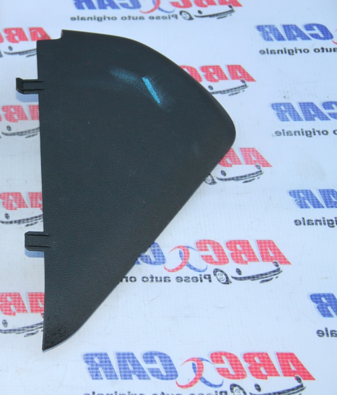 Capac lateral stanga plansa bord Audi A5 F5 cod: 8W0857085C model 2017