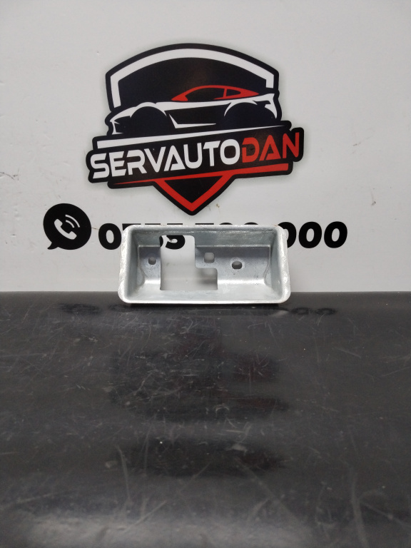 Capac maner haion Volkswagen Caddy 4 (2015-2020) 2.0 Motorina 2020, 1T0827229A