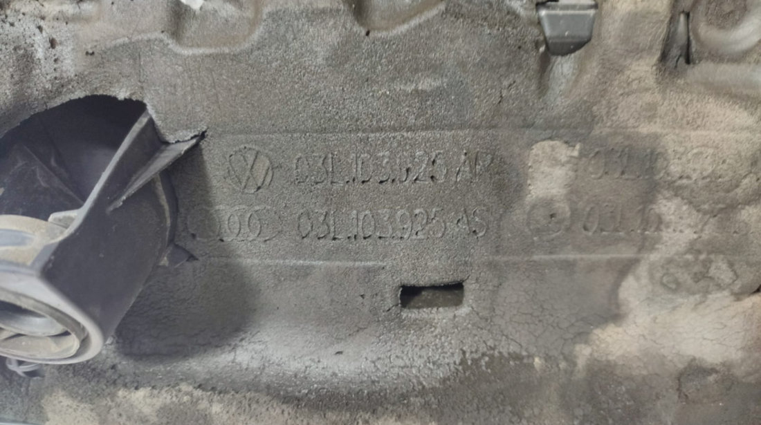Capac motor 1.6 tdi cay 03l103925ar Skoda Octavia 3 [2013 - 2017]