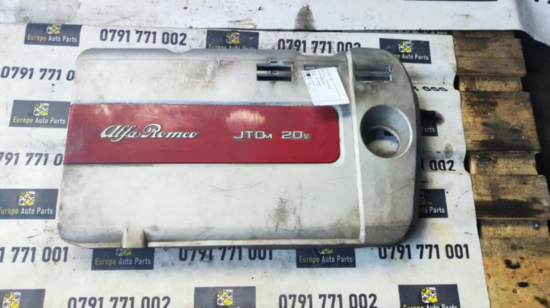 Capac motor Alfa Romeo 159 2.4 JTDM combi an 2007 cod 55201211