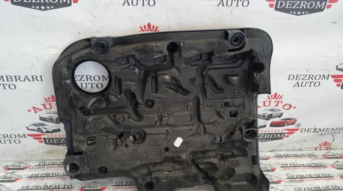 Capac motor Audi A3 8P 2.0 TDI 136 cai motor CFFA cod piesa : 03L103925S