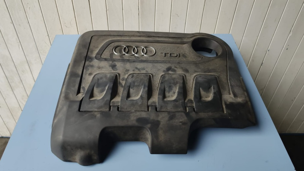 Capac motor Audi A3 8P Facelift 2009 - 2012 2.0 Tdi CFF Cod : 03L103925S