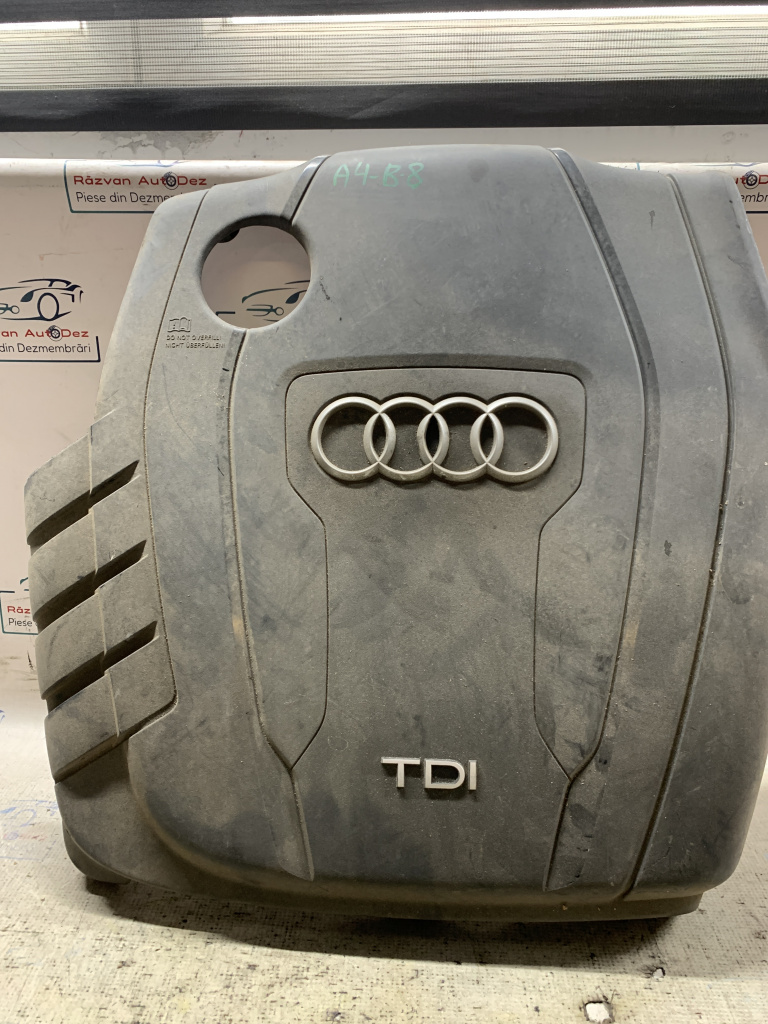 Capac motor Audi A4 B8 2.0 Motorina 2010, -
