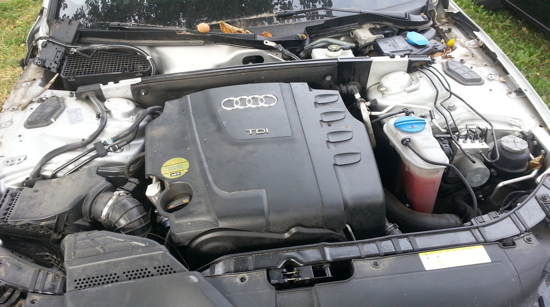 Capac motor AUDI A4 B8 2.0 TDI CAG 2009 2010 2011