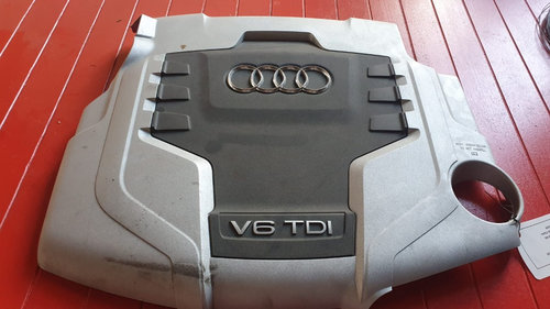 Capac motor Audi A5 A4 2.7 an fabricatie 2010 cod piesa 059103925AO