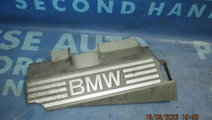 Capac motor BMW E53 X5 4.4i; 7508778 // 7523074