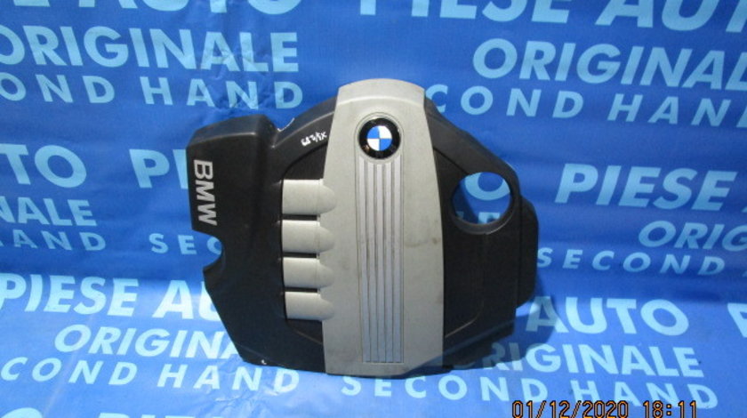 Capac motor BMW E83 X3 2.0d N47D20A  (fisurat, o ureche de prindere rupta)
