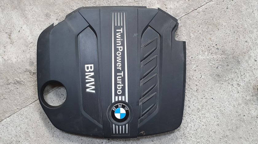 Capac motor BMW Seria 3 F30 F31 2013 2014 2015 2016
