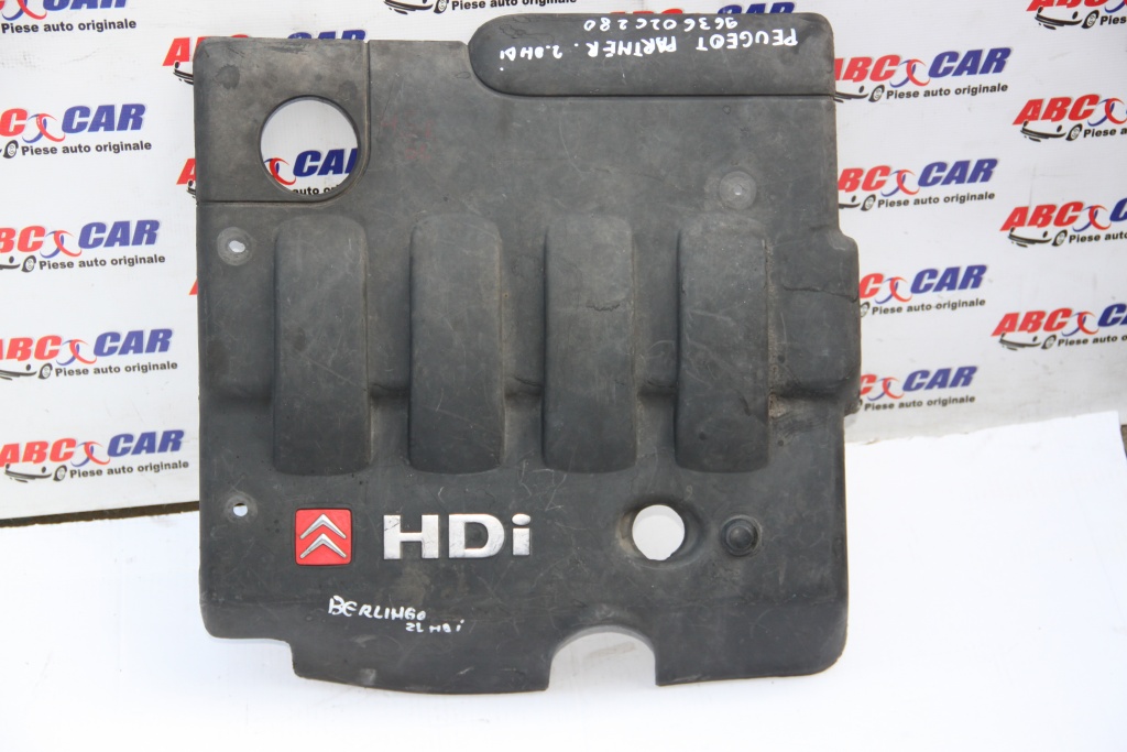 Capac motor Citroen Berlingo 2.0 HDI cod: 9636026280 model 2005