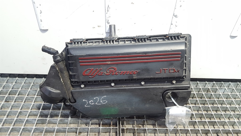 Capac motor cu carcasa filtru aer, Fiat Punto (199) 1.3 M-Jet, 199B4000
