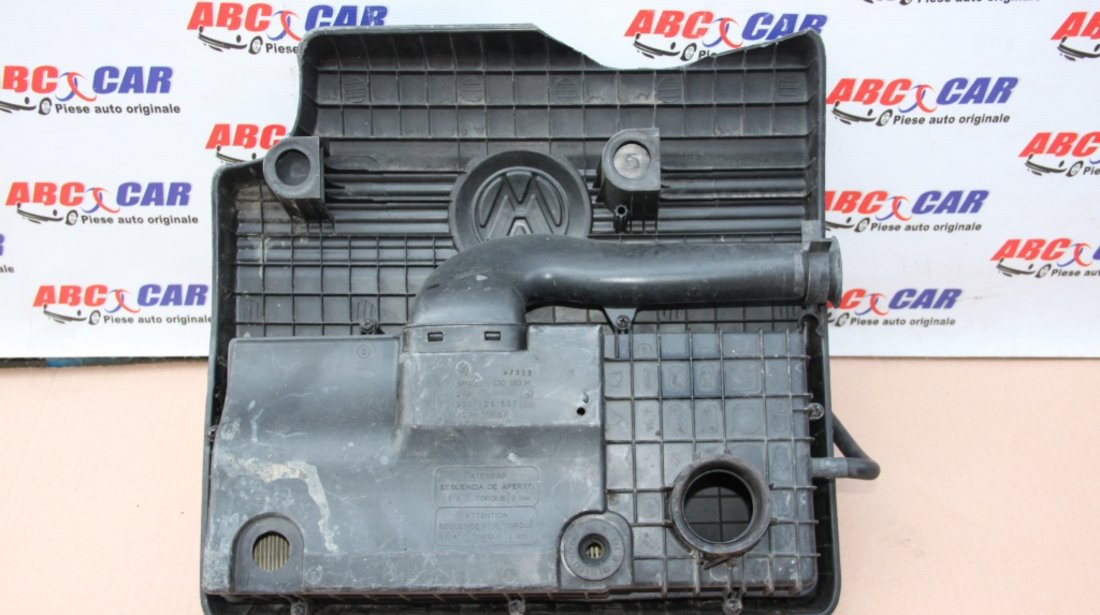 Capac motor cu carcasa filtru aer VW Fox (5Z) 1.4 MPI 2005-2011 030129607BQ