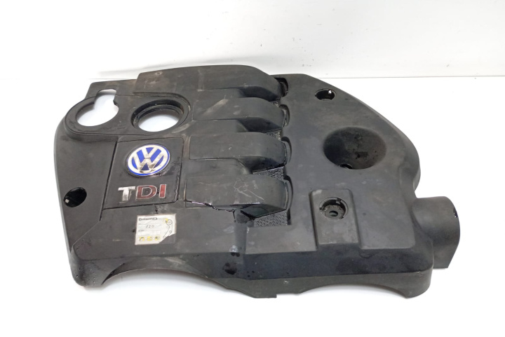 Capac motor cu defect 038103925DA Volkswagen VW Passat B5.5 [facelift] [2000 - 2005]