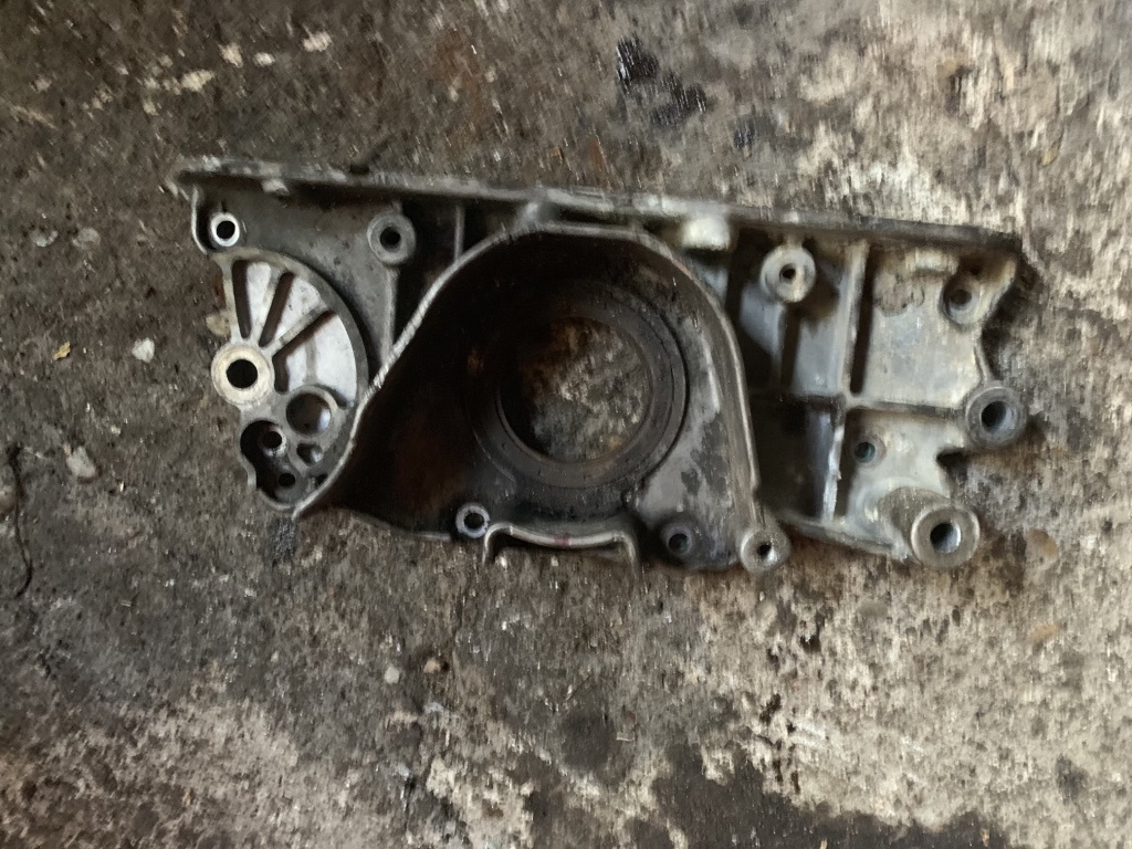Capac motor la vibrochen Alfa Romeo 156 932 [1997 - 2007] Sedan 2.5 MT (190 hp) V6