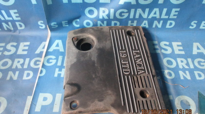 Capac motor Lancia Lybra 1.9jtd (fisurat)