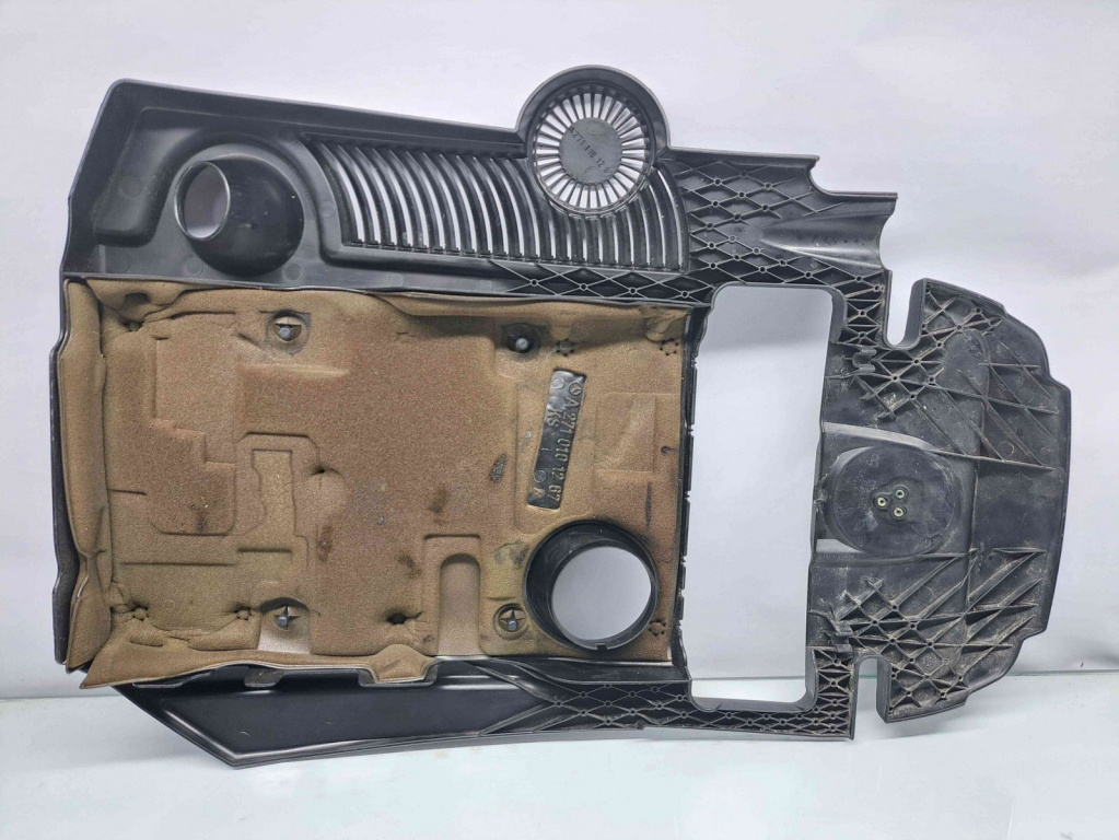 Capac motor Mercedes Clasa C (W204) [Fabr 2007-2014] A2710101267 1.8 Benz 271820 1.8 Benz 271820 115KW / 211CP