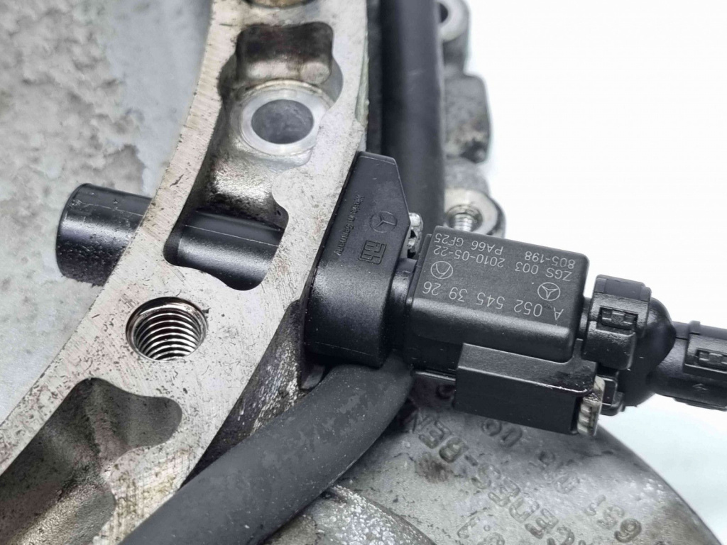 Capac motor Mercedes Clasa E (W212) [Fabr 2009-2016] A6510150902 2.2 CDI 651924 2.2 CDI 651924 143KW / 194CP