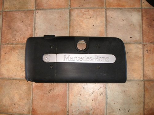 Capac motor Mercedes M-Class W163 ML 270 CDI cod A6120100267