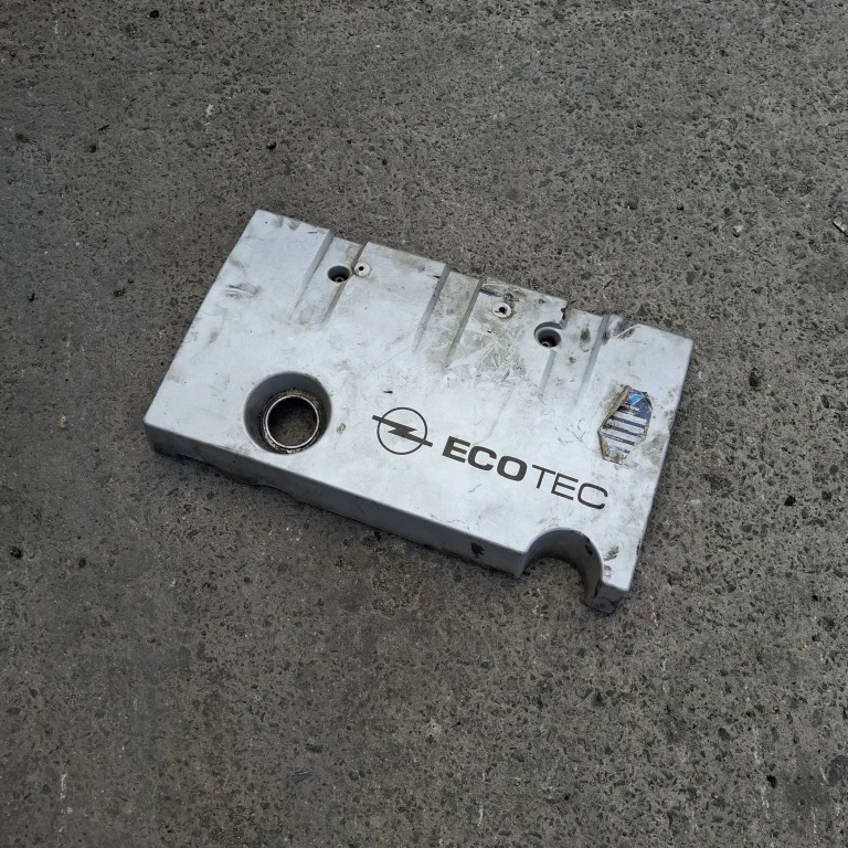 Capac Motor Ornamental Opel Vectra C 2002-2008 1.8 Benzina 24431954, 24431955, 24431956, 1818197