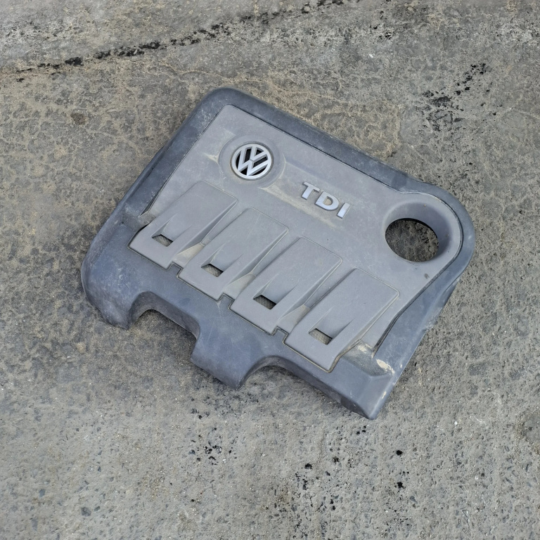 Capac Motor Ornamental Vw Passat B6 2005-2010 0520023