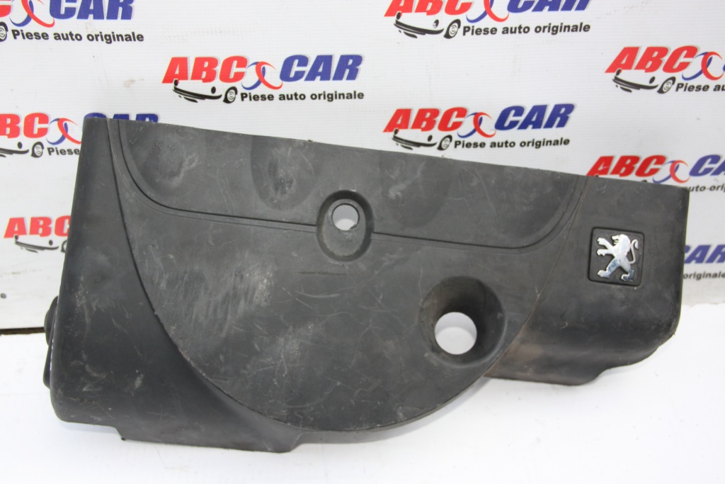 Capac motor Peugeot 206 1.9 D cod: 9626788480 model 2005