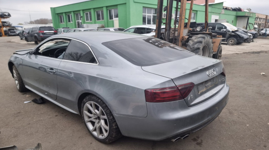 Capac motor protectie Audi A5 2009 coupe 2.0 diesel