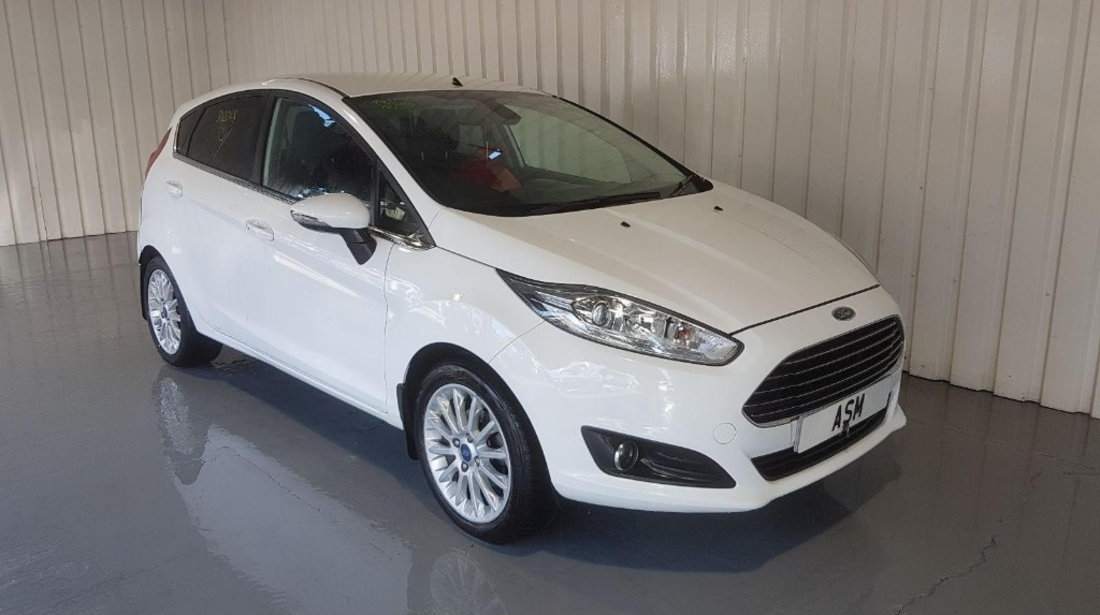 Capac motor protectie Ford Fiesta 6 2014 Hatchback 1.6 TDCI (95PS)
