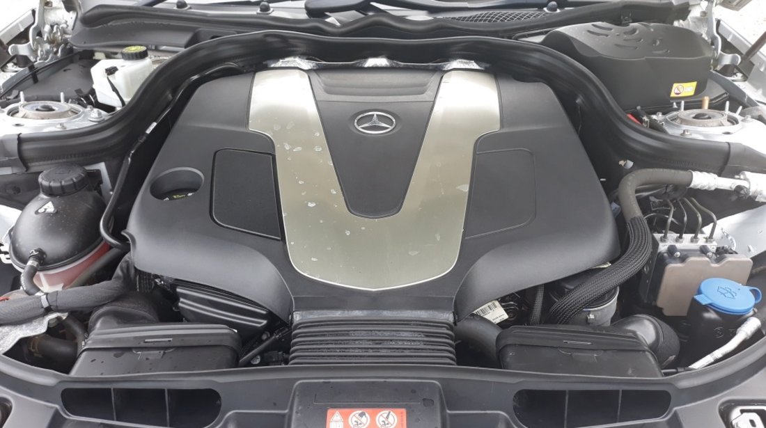 Capac motor protectie Mercedes CLS W218 2015 break 3.0