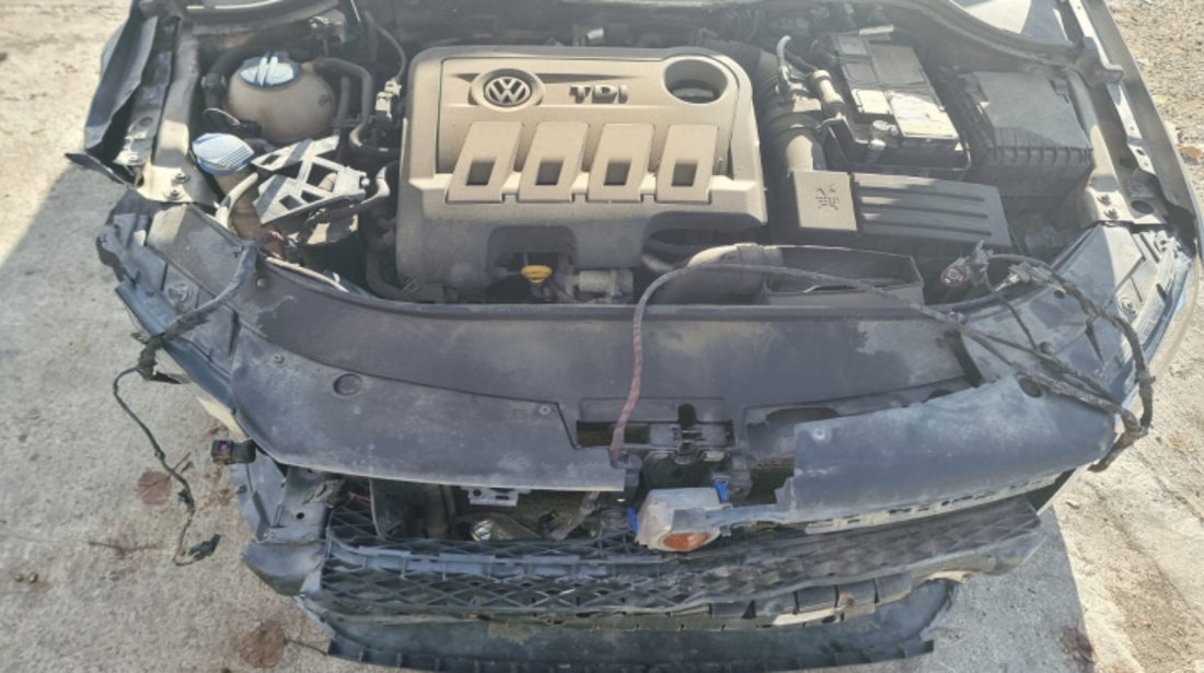 Capac motor protectie Volkswagen Passat B7 2014 sedan/berlina 2.0 diesel
