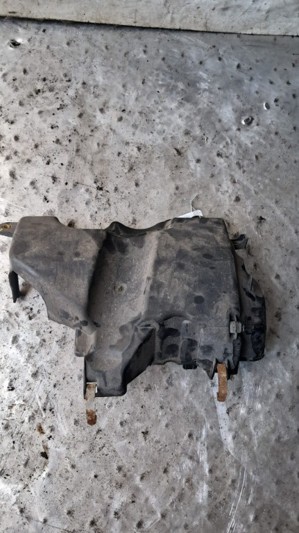 Capac motor Renault Megane 1.5 dci cod motor K9K cod 175B17170R / 175B17098R / 175B14760R / 175751FE0B