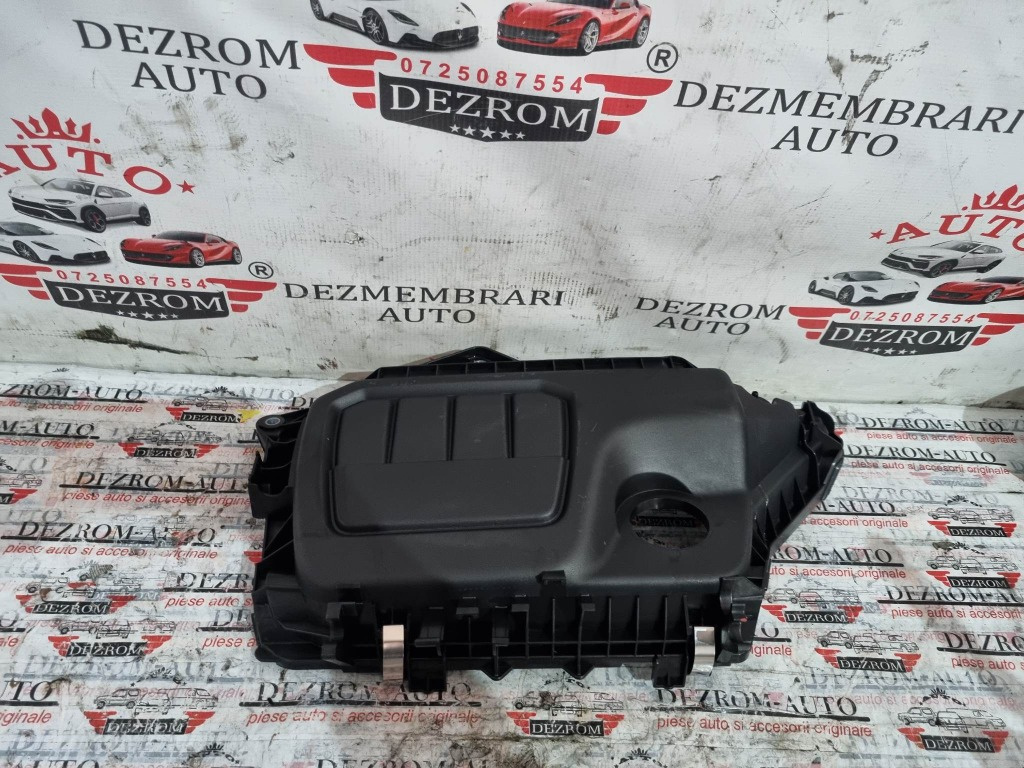 Capac motor Renault Scénic IV 1.6 dCi biturbo 160cp cod piesa : 175811268R