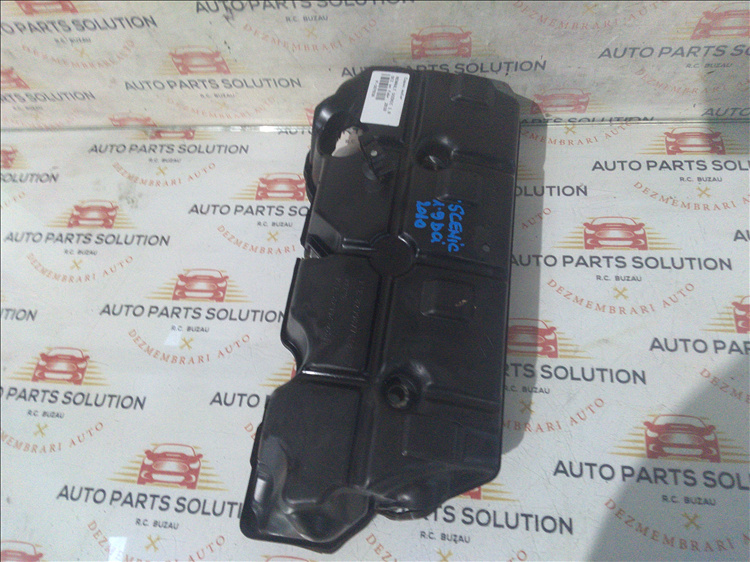 Capac motor RENAULT SCENIC 1.9 DCI an fabr. 2010