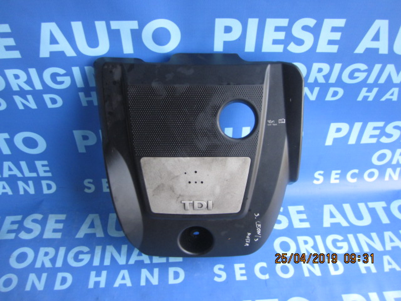 Capac motor Seat Leon 1.9tdi; 0381039256F