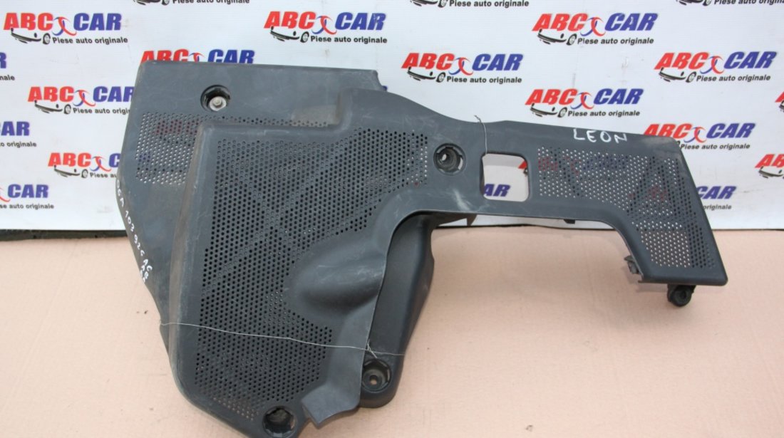 Capac motor Seat Leon 1M1 1.6 benzina 1999-2005 06A119518D