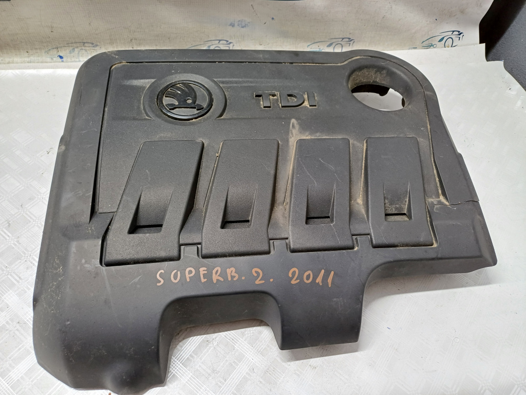 Capac motor Skoda Superb 2 - Motorina 2012, -