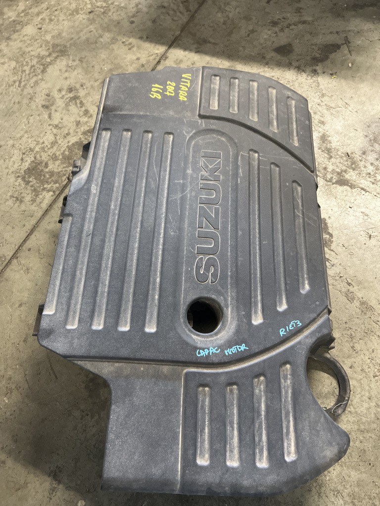 Capac motor Suzuki Vitara 1.6 Benzina 2017, -