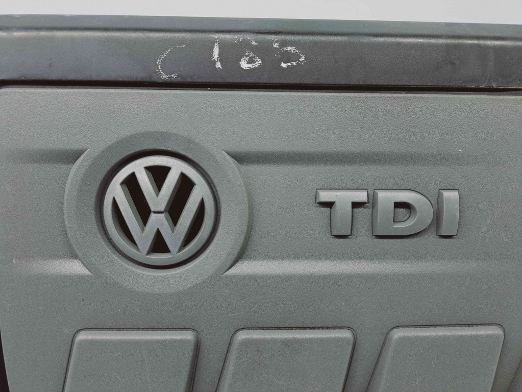 Capac motor Volkswagen Golf 6 (5K1) GTD [Fabr 2009-2013] 03L103925R 2.0 TDI CFGB 125KW / 170CP 2.0 TDI CFGB 125KW / 170CP