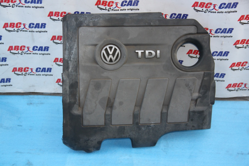 Capac motor VW Golf 7 2.0 TDI cod: 03L103925AT model 2017