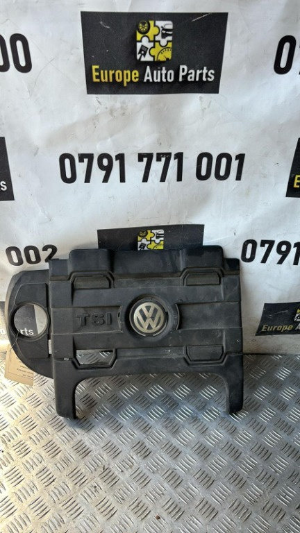 Capac motor VW Passat B6 1.4 TSI an fab. 2009 cod piesa 03C103925AR
