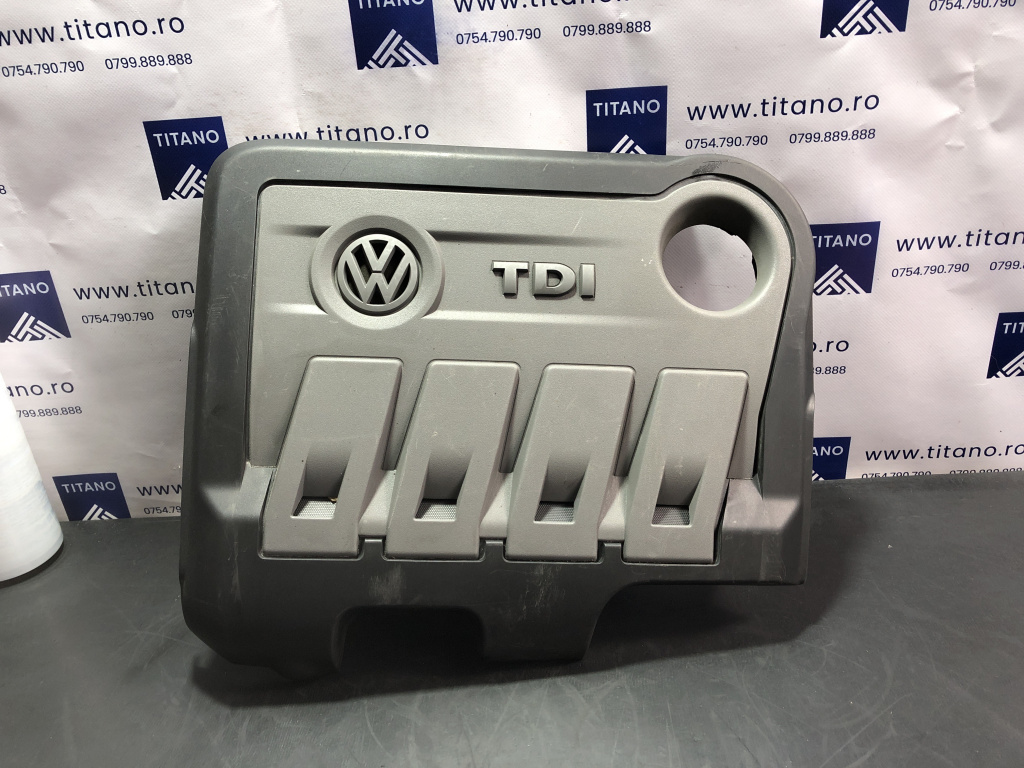 Capac motor VW Passat B7 2.0TDI CFG DSG sedan 2012 (cod intern: 263083)
