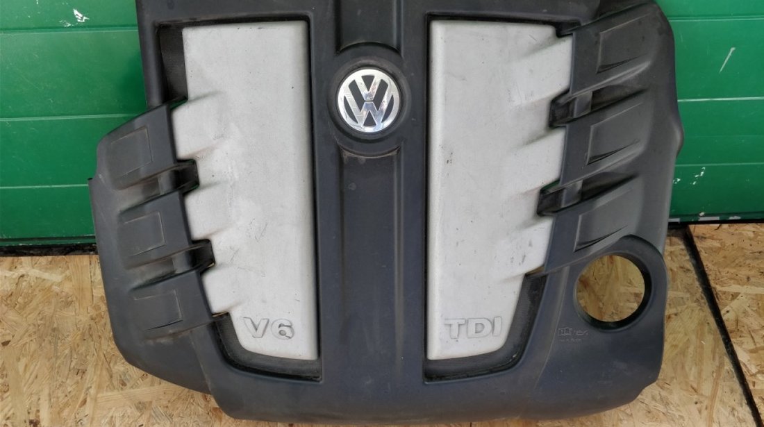 Capac motor VW Touareg 3.0 TDI