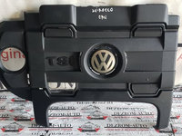 Capac motor VW Touran 1.4 TSI 140 CP CAVC cod 03c103925bf