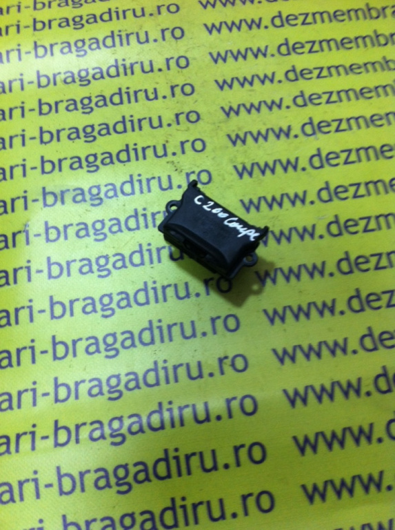 Capac mufa diagnoza Mercedes-Benz C-Class W203/S203/CL203 [2000 - 2004] Coupe 3-usi C 200 Kompressor AT (163 hp) (CL203)