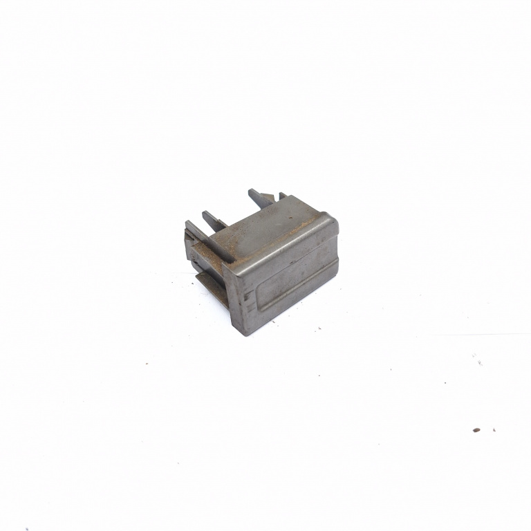 Capac Nissan X-Trail (T30) 2001-2007 2.0 4X4 Qr20De Benzina