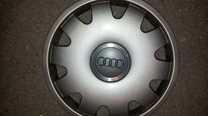 CAPAC ORIGINAL DE ROATA AUDI