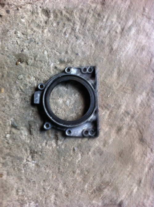 Capac palier Audi A4 B5 [1994 - 1999] Avant wagon 5-usi 1.6 MT (101 hp) AHL