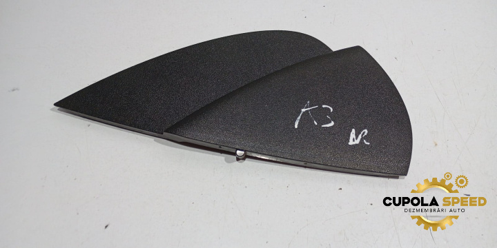 Capac plansa bord dreapta 8P0857086 Audi A3 8P/8PA [facelift] [2004 - 2008]