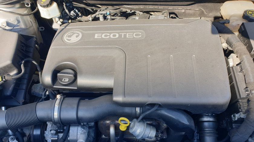 Capac Plastic Protectie Antifonare Motor Opel Astra J 1.7 CDTI A17DTF A17DTE 2009 - 2016