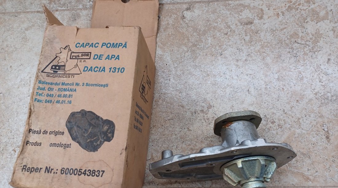 Capac pompa apă Dacia 1310 si radio analog